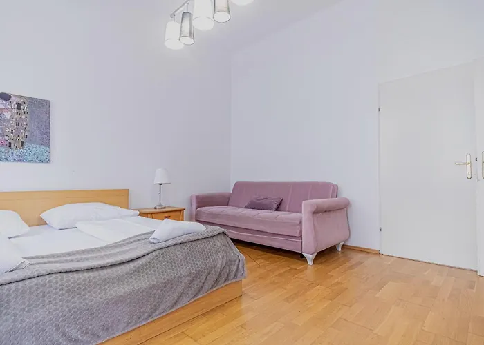 דירה Comfortable Two Bedroom For Long וינה