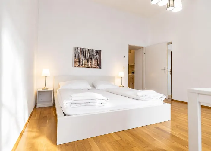 דירה Comfortable Two Bedroom For Long *