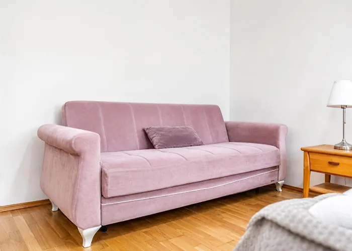 Comfortable Two Bedroom For Long דירה *